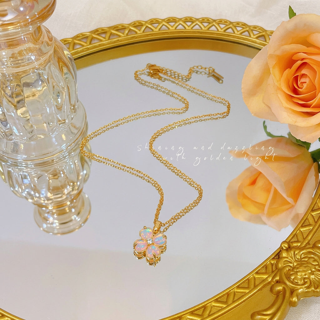 Collier Trèfle Opale
