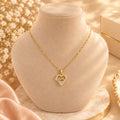 Collier Cœur Love doré en acier inoxydable