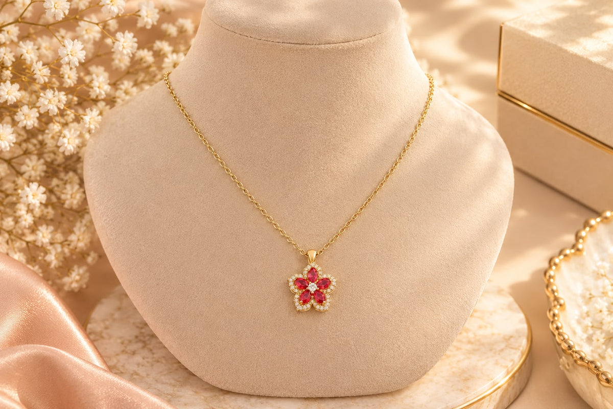 Collier Fleur rouge doré en acier inoxydable